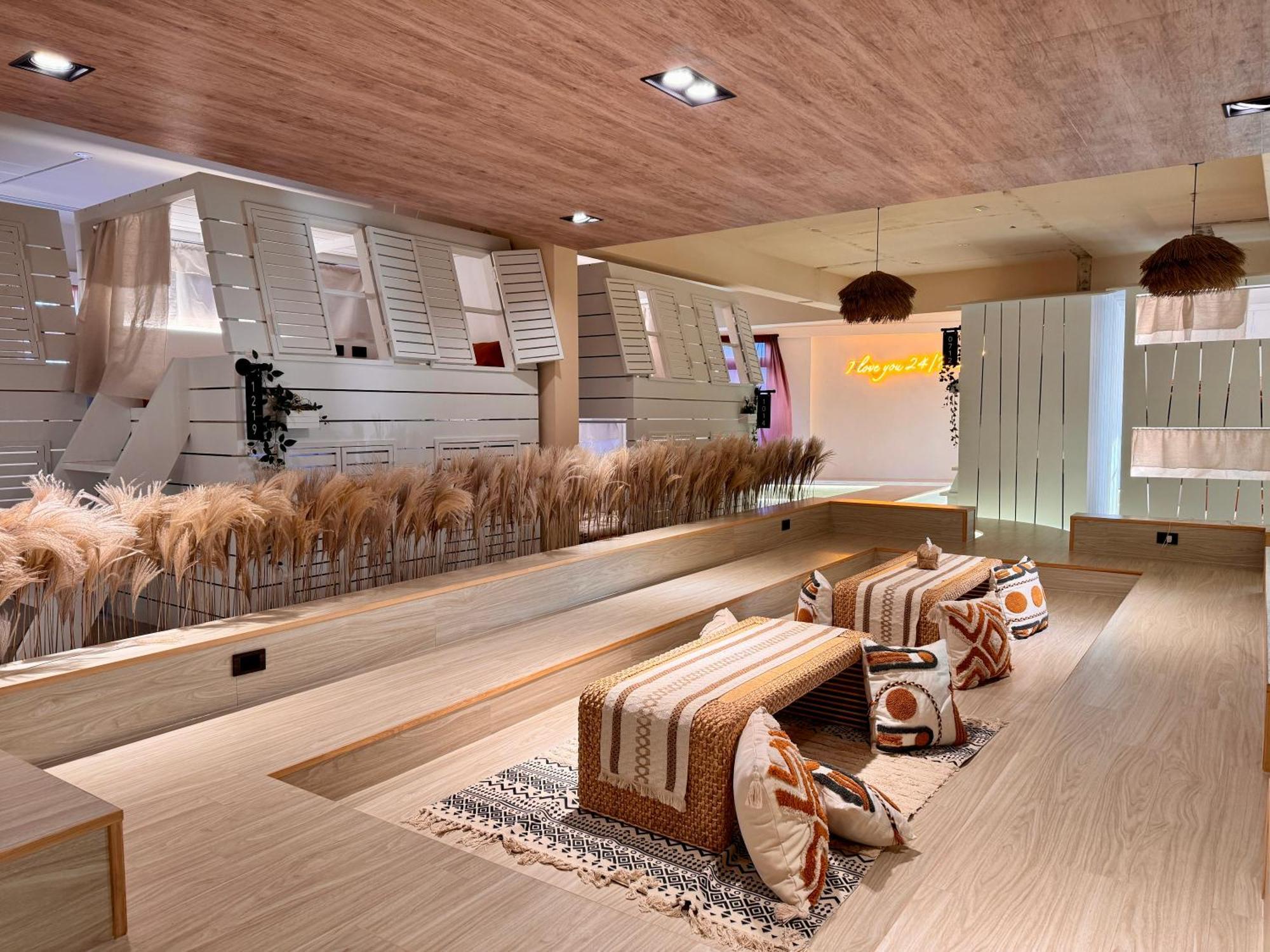 Perbed Hostel-Taichung Station Eksteriør bilde