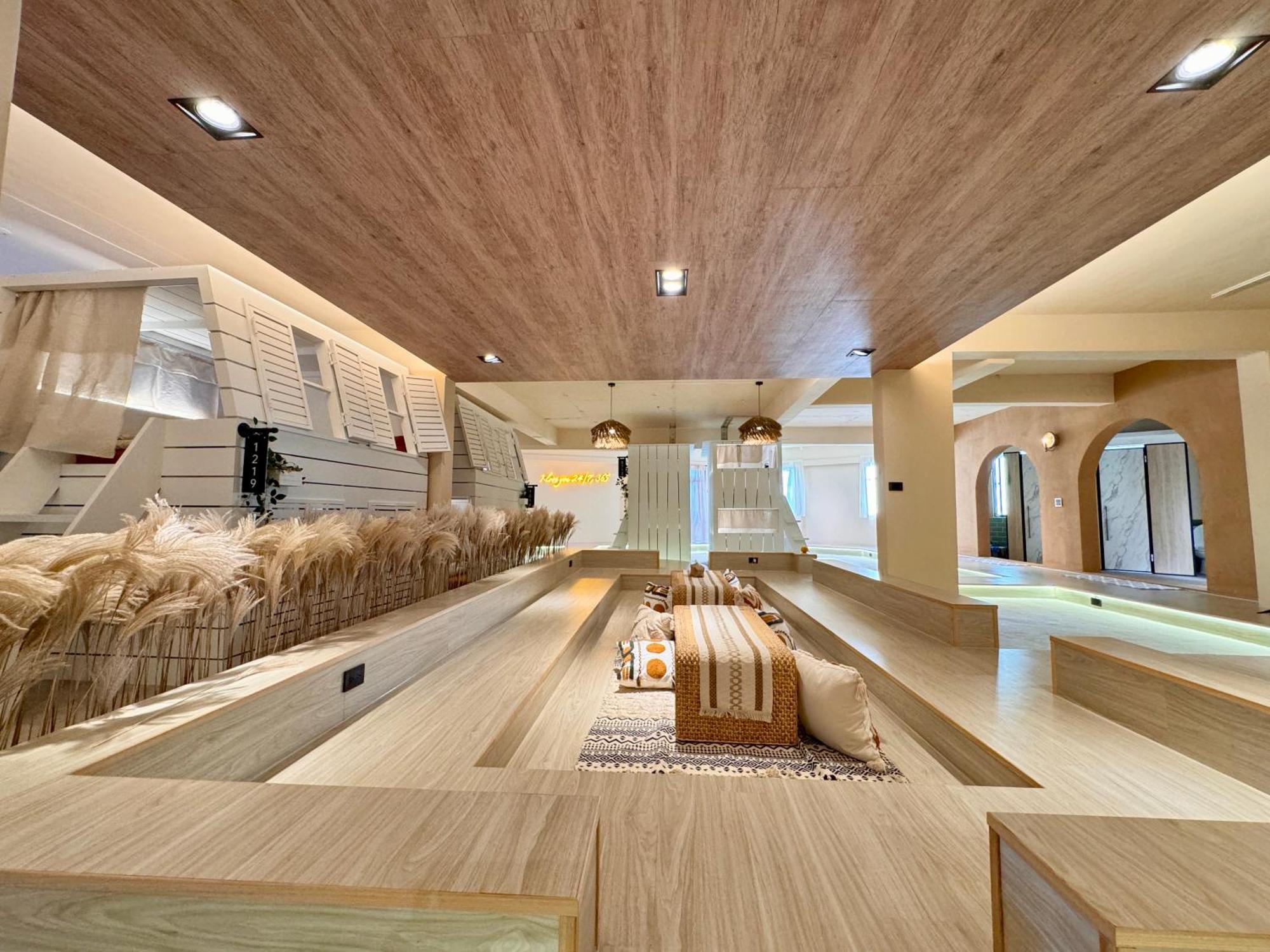 Perbed Hostel-Taichung Station Eksteriør bilde