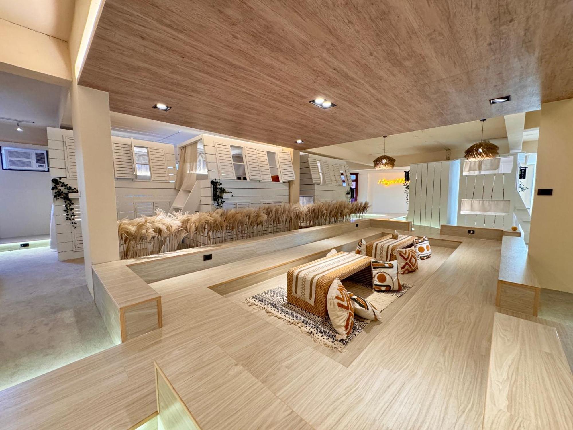 Perbed Hostel-Taichung Station Eksteriør bilde