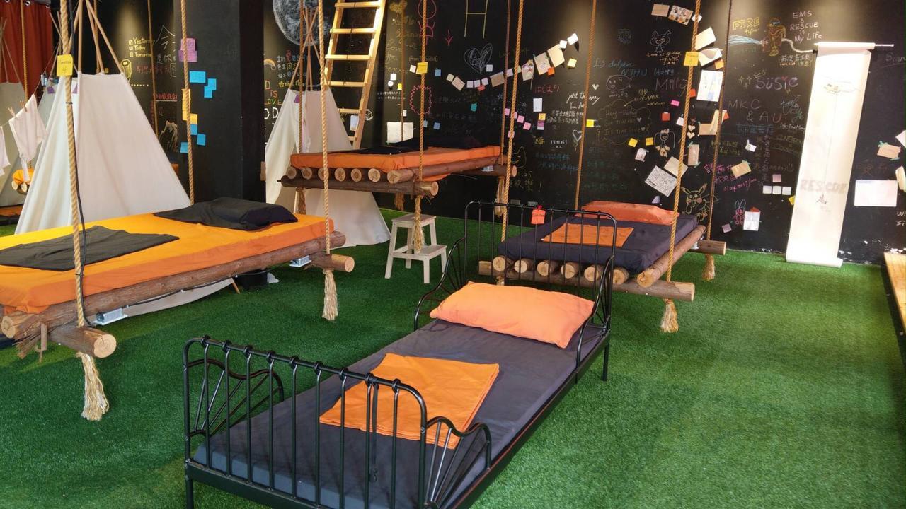 Perbed Hostel-Taichung Station Eksteriør bilde