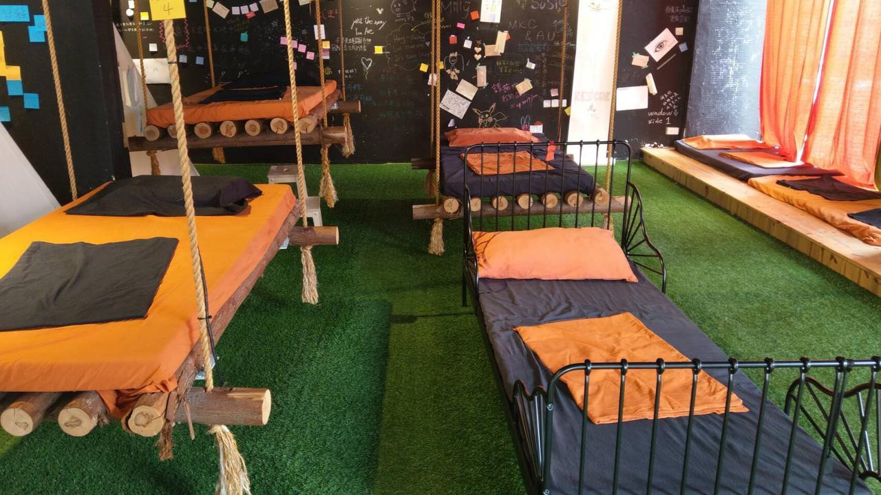 Perbed Hostel-Taichung Station Eksteriør bilde